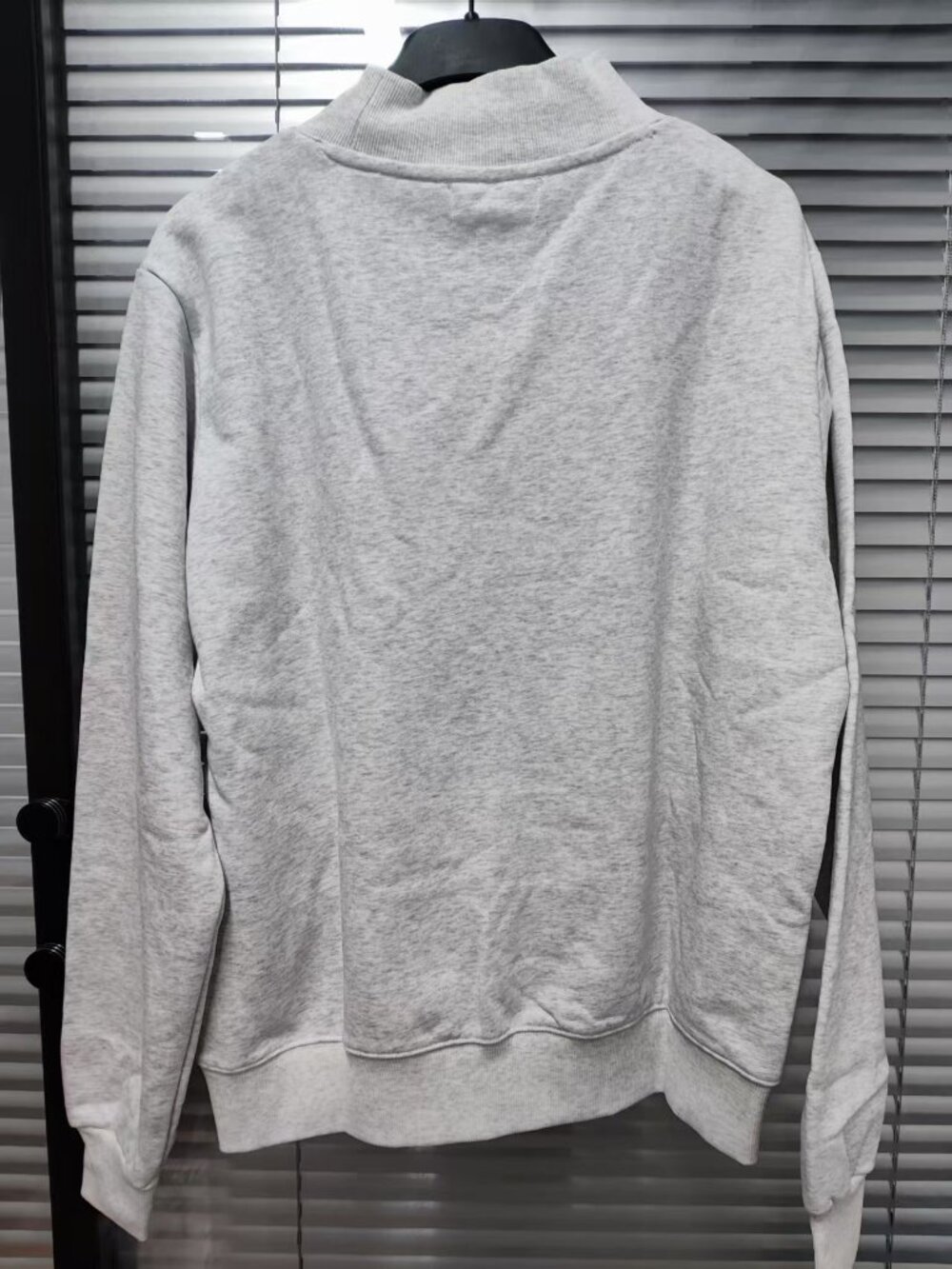 Size S/M Parke Mock Neck Embroidered Flag Logo Sweatshirt - Picture 2 of 6